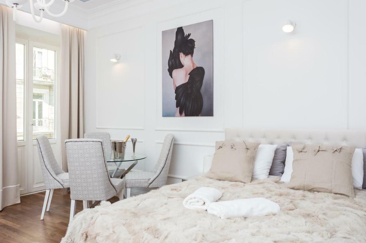 I'M In Heaven - Boutique Apartments Warszawa Exteriör bild