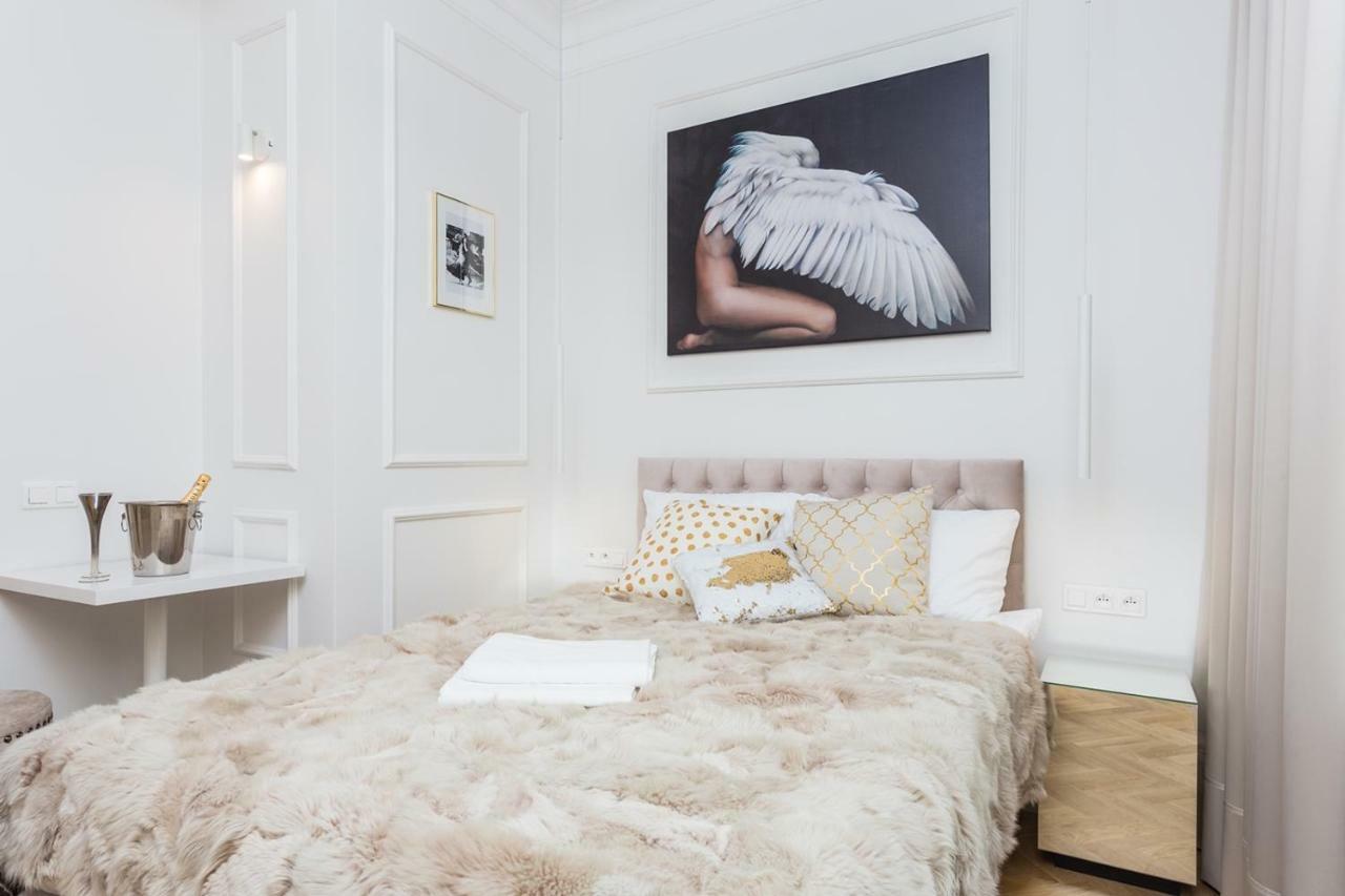 I'M In Heaven - Boutique Apartments Warszawa Exteriör bild