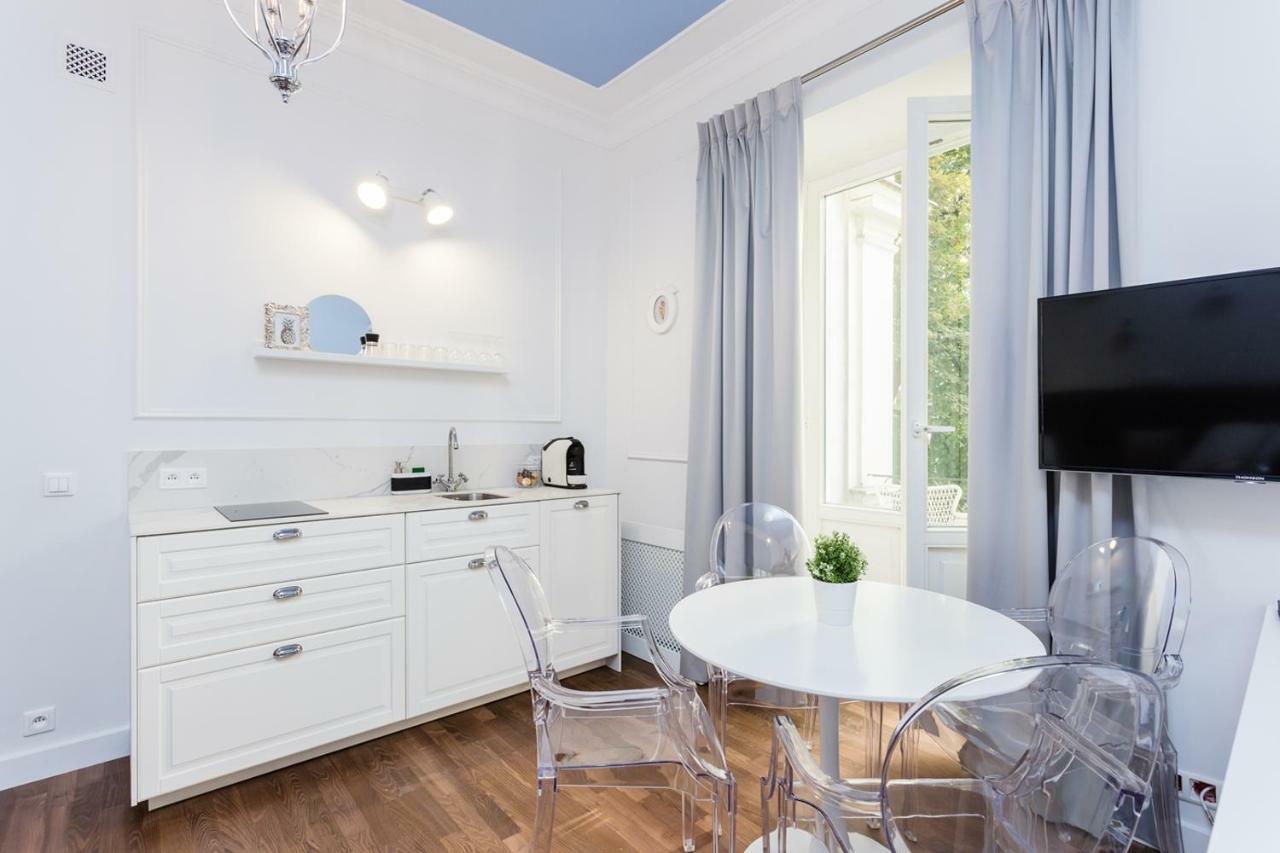 I'M In Heaven - Boutique Apartments Warszawa Exteriör bild